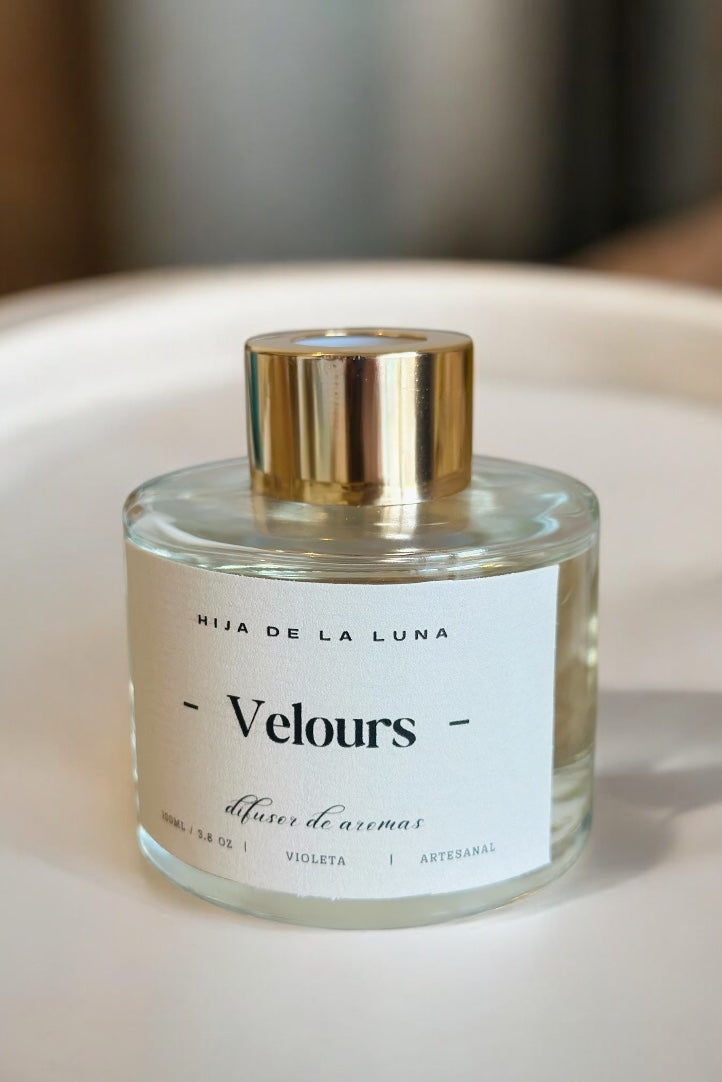 VELOURS